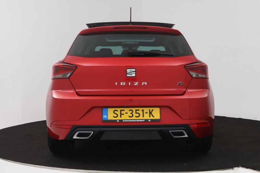 Seat Ibiza 1.0 TSI FR Business Intense (PANORAMADAK, CAMERA, CARPLAY, CRUISE CONTROL ADAPTIEF, PARKEERSENSOREN)