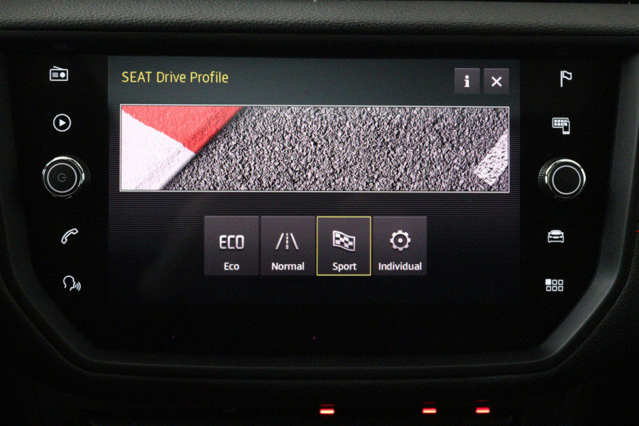 Seat Ibiza 1.0 TSI FR Business Intense (PANORAMADAK, CAMERA, CARPLAY, CRUISE CONTROL ADAPTIEF, PARKEERSENSOREN)