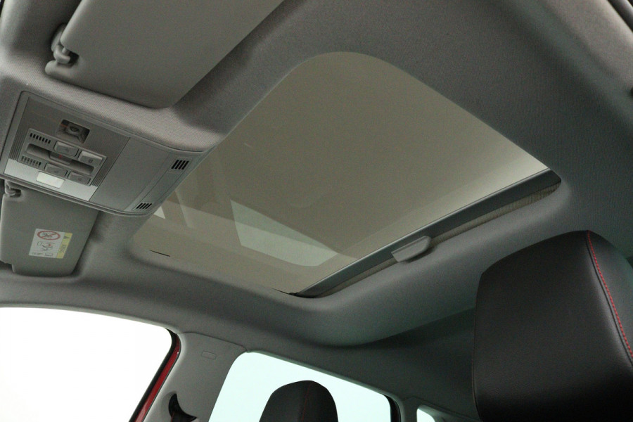 Seat Ibiza 1.0 TSI FR Business Intense (PANORAMADAK, CAMERA, CARPLAY, CRUISE CONTROL ADAPTIEF, PARKEERSENSOREN)