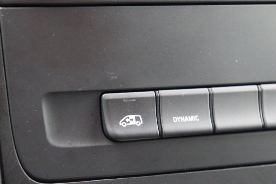 Mercedes-Benz EVITO TOURER PRO L3 90 kWh 350km 9-persoons l-vloerrail el.schuifdeuren snelladen leer+vw 47.940,-incl.btw