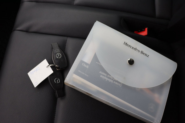 Mercedes-Benz EVITO TOURER PRO L3 90 kWh 350km 9-persoons l-vloerrail el.schuifdeuren snelladen leer+vw 47.940,-incl.btw