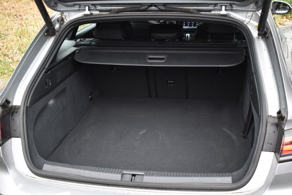 Volkswagen Arteon Shooting Brake eHYBRID 218PK DSG ELEGANCE BUSINESS+ LEDER/VIRTUAL/PANORAMADAK