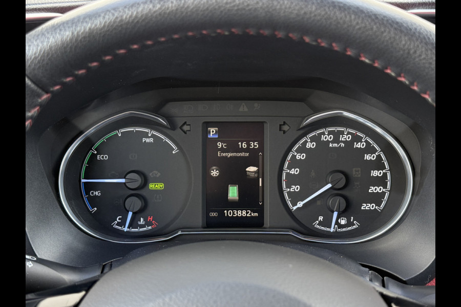 Toyota Yaris 1.5 Hybrid Bi-Tone | CarPlay | Camera | Keyless | 16 inch