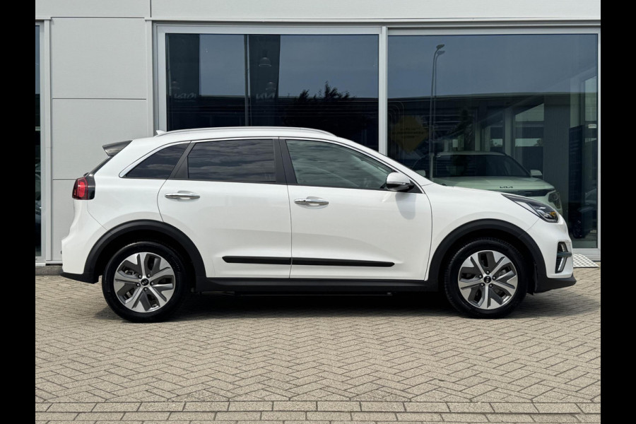 Kia e-Niro ExecutiveLine 64 kWh | JBL audio | Stoel verwarming en ventilatie | Stuurverwarming | Lederen | Dodehoek detectie | Navigatie | Apple Carplay / Android Auto | Elektrisch bedienbare bestuurdersstoel met geheugen