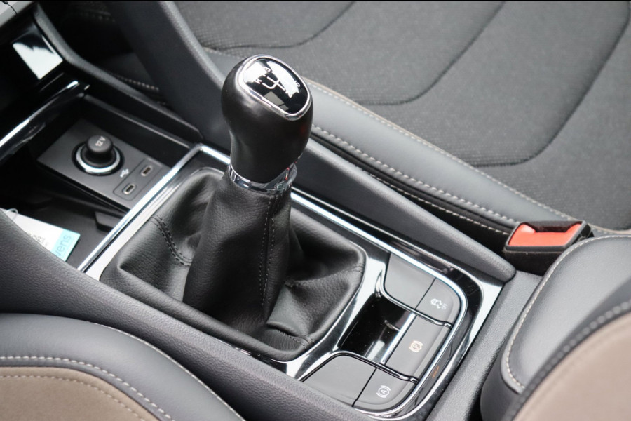 Škoda Kodiaq 1.5 TSI Business Edition pano-dak el.trekhaak camera nw.model