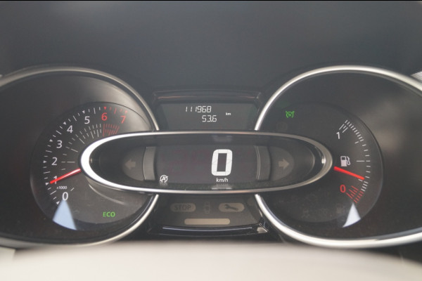 Renault Clio Estate 0.9 TCe 90pk Limited -NAVI-AIRCO-PDC-TREKHAAK-LED-