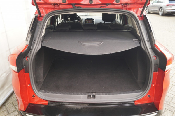 Renault Clio Estate 0.9 TCe 90pk Limited -NAVI-AIRCO-PDC-TREKHAAK-LED-