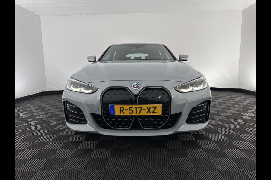 BMW i4 eDrive40 84 kWh [ 3-Fase ] (INCL.BTW) *LEATHER-MICROFIBRE | FULL-LED | ADAPTIVE-CRUISE | HEATED-SPORTSEATS | CAMERA | DAB | WIDESCREEN-DIGI-COCKPIT | NAVI-FULLMAP | ECC | PDC | 18''ALU*