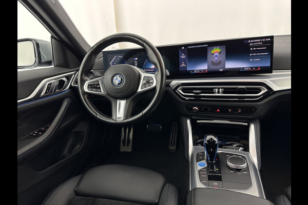 BMW i4 eDrive40 84 kWh [ 3-Fase ] (INCL.BTW) *LEATHER-MICROFIBRE | FULL-LED | ADAPTIVE-CRUISE | HEATED-SPORTSEATS | CAMERA | DAB | WIDESCREEN-DIGI-COCKPIT | NAVI-FULLMAP | ECC | PDC | 18''ALU*