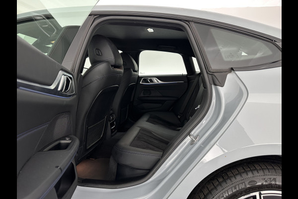 BMW i4 eDrive40 84 kWh [ 3-Fase ] (INCL.BTW) *LEATHER-MICROFIBRE | FULL-LED | ADAPTIVE-CRUISE | HEATED-SPORTSEATS | CAMERA | DAB | WIDESCREEN-DIGI-COCKPIT | NAVI-FULLMAP | ECC | PDC | 18''ALU*