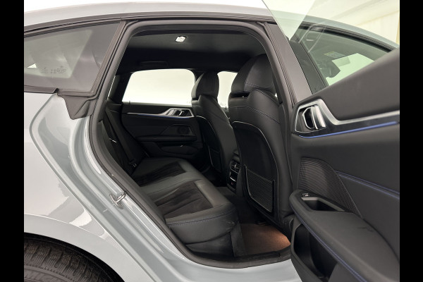 BMW i4 eDrive40 84 kWh [ 3-Fase ] (INCL.BTW) *LEATHER-MICROFIBRE | FULL-LED | ADAPTIVE-CRUISE | HEATED-SPORTSEATS | CAMERA | DAB | WIDESCREEN-DIGI-COCKPIT | NAVI-FULLMAP | ECC | PDC | 18''ALU*