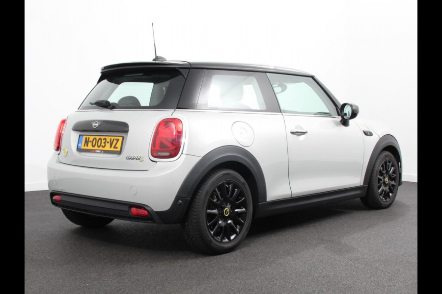 MINI Mini Electric Business Edition 33 kWh | Navigatie | Climate Control | Lichtmetalen Velgen | Dab | Parkeer sensoren