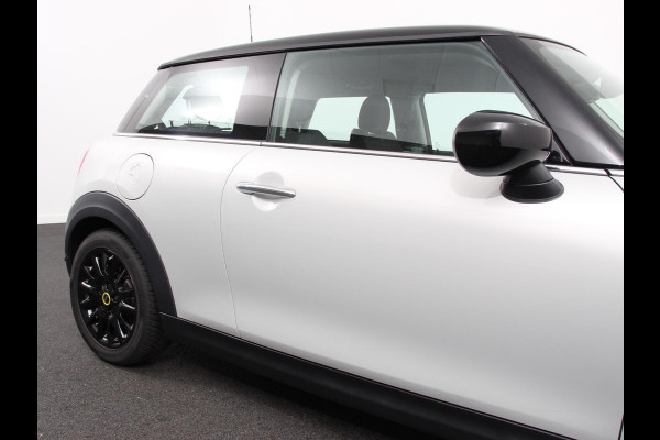 MINI Mini Electric Business Edition 33 kWh | Navigatie | Climate Control | Lichtmetalen Velgen | Dab | Parkeer sensoren