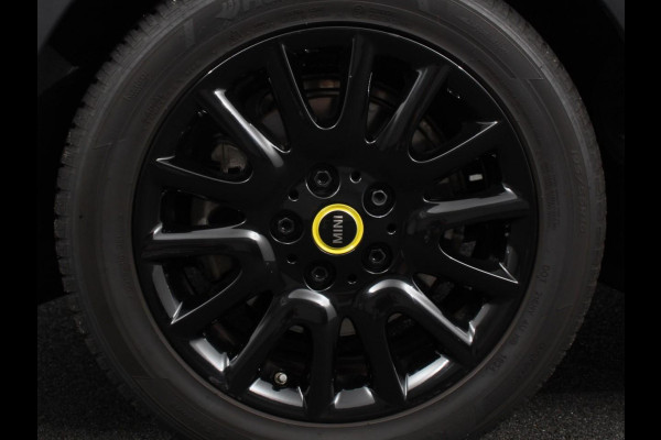 MINI Mini Electric Business Edition 33 kWh | Navigatie | Climate Control | Lichtmetalen Velgen | Dab | Parkeer sensoren