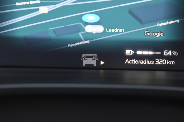 Volvo EX40 Single Motor Extended Range Ultra 82 kWh Extra getint glas / 360 Camera / 20'' velgen / Panoramadak / Zwart dak / Harman Kardon / Microtech/Nubuck