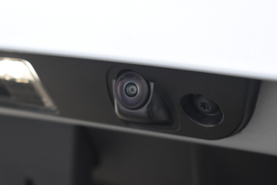 Volvo EX40 Single Motor Extended Range Ultra 82 kWh Extra getint glas / 360 Camera / 20'' velgen / Panoramadak / Zwart dak / Harman Kardon / Microtech/Nubuck