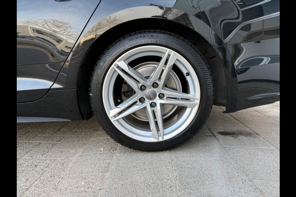 Audi A5 Sportback 35 TFSI 2x S-Line PDC/LED/LMV18/NAVI/PANO