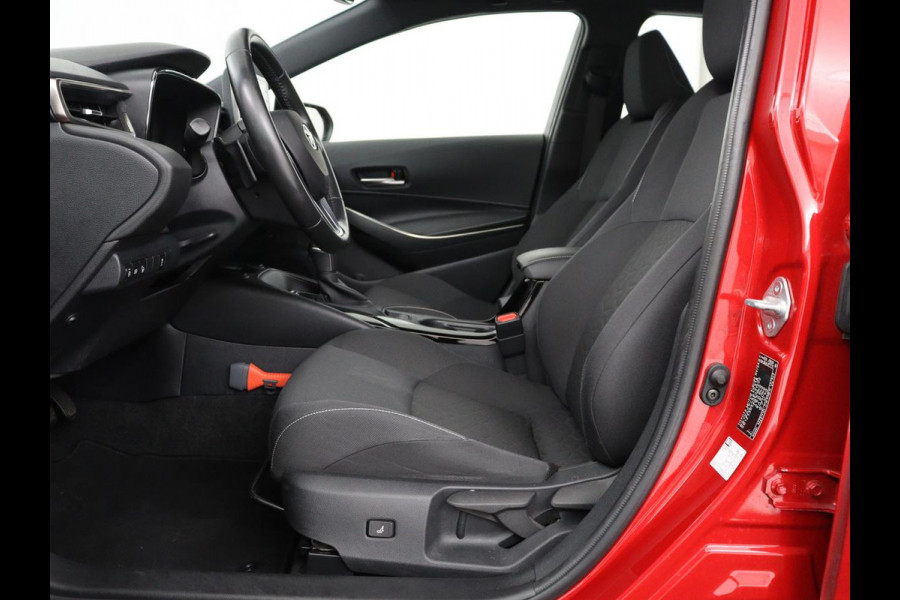 Toyota Corolla Touring Sports 2.0 Hybrid Style | Trekhaak | Stoelverwarming | Cruise Control | Navigatie | Camera | Carplay | Full LED | DAB | Climate control | Head-up