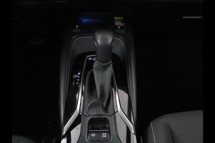 Toyota Corolla Touring Sports 2.0 Hybrid Style | Trekhaak | Stoelverwarming | Cruise Control | Navigatie | Camera | Carplay | Full LED | DAB | Climate control | Head-up