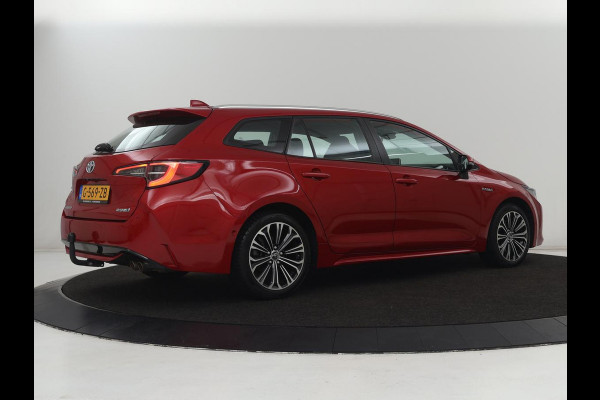 Toyota Corolla Touring Sports 2.0 Hybrid Style | Trekhaak | Stoelverwarming | Cruise Control | Navigatie | Camera | Carplay | Full LED | DAB | Climate control | Head-up