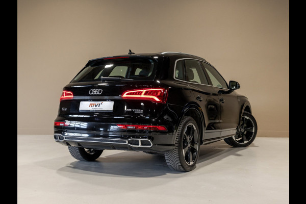 Audi Q5 55 TFSI e S edition / 368pk / Panorama dak / Keyless / Stoelverwarming /