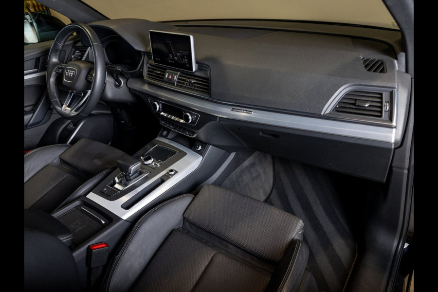 Audi Q5 55 TFSI e S edition / 368pk / Panorama dak / Keyless / Stoelverwarming /