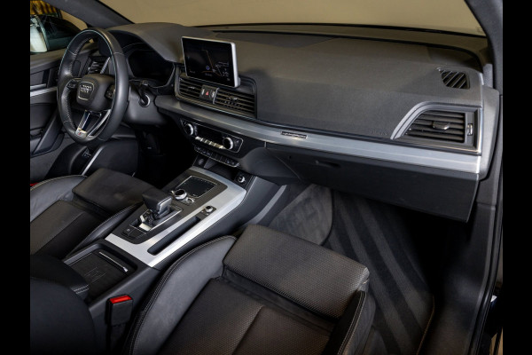 Audi Q5 55 TFSI e S edition / 368pk / Panorama dak / Keyless / Stoelverwarming /