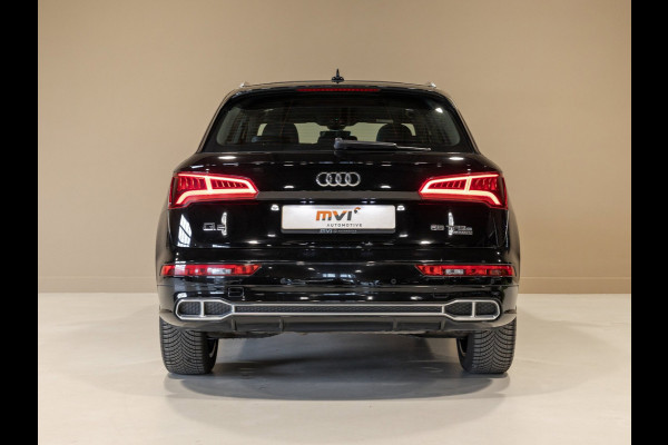 Audi Q5 55 TFSI e S edition / 368pk / Panorama dak / Keyless / Stoelverwarming /