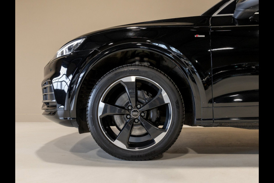 Audi Q5 55 TFSI e S edition / 368pk / Panorama dak / Keyless / Stoelverwarming /