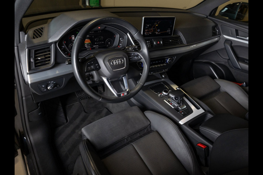 Audi Q5 55 TFSI e S edition / 368pk / Panorama dak / Keyless / Stoelverwarming /