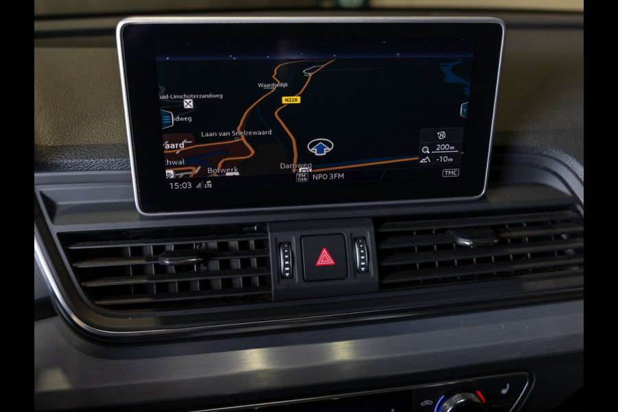 Audi Q5 55 TFSI e S edition / 368pk / Panorama dak / Keyless / Stoelverwarming /