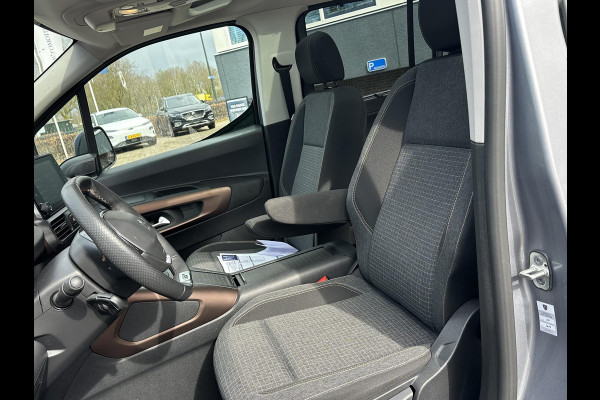 Peugeot e-Rifter EV GT 50 kWh VAN € 26.900,- VOOR € 24.440,- UW LENTEVOORDEEL € 2.460,-! | 3-FASE LADER SOH 100% | 10.000 KM UNIEKE KM-STAND | WINTERPACK | KEYLESS + KEYLESS GO | FULL OPTIONS | DIRECT LEVERBAAR | ONDERHOUD GEHAD | INCLUSIEF 12 MND BOVAG GARANTIE |