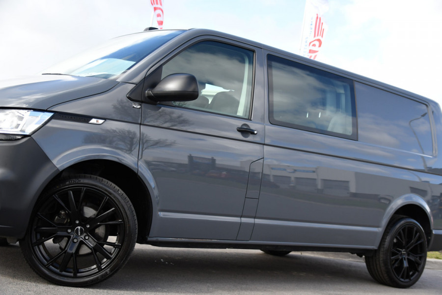 Volkswagen Transporter 2.0 TDI L2H1 DC PB Edition Camera, Carplay, Stoelverwarming, Sensoren, multimedia, 150pk, Automaat, 6 Zits, Uniek!