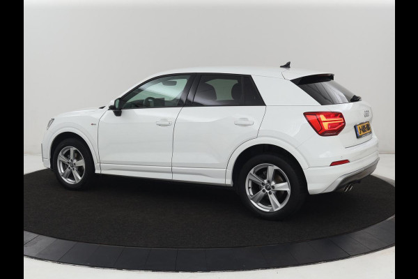 Audi Q2 35 TFSI S Edition | Leder | Automaat | Cruise Control | Navigatie | Trekhaak afneemaar | LED | DAB | Bleutooth