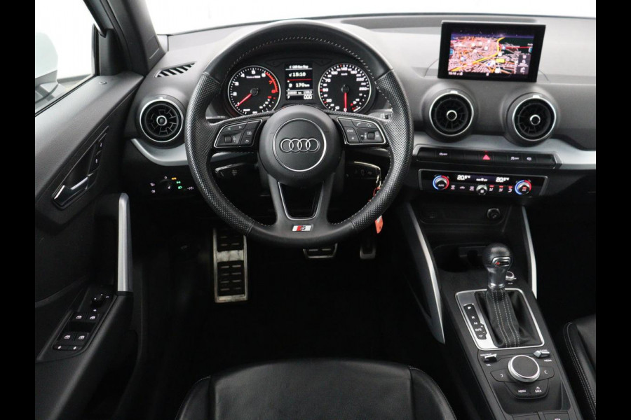 Audi Q2 35 TFSI S Edition | Leder | Automaat | Cruise Control | Navigatie | Trekhaak afneemaar | LED | DAB | Bleutooth