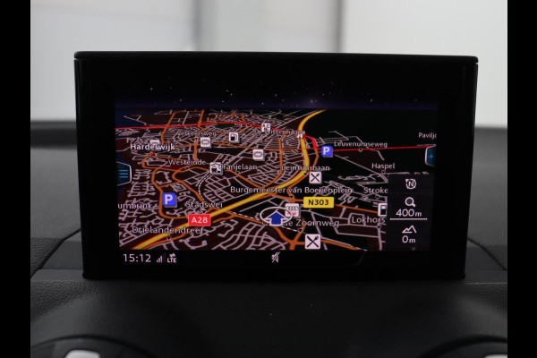 Audi Q2 35 TFSI S Edition | Leder | Automaat | Cruise Control | Navigatie | Trekhaak afneemaar | LED | DAB | Bleutooth