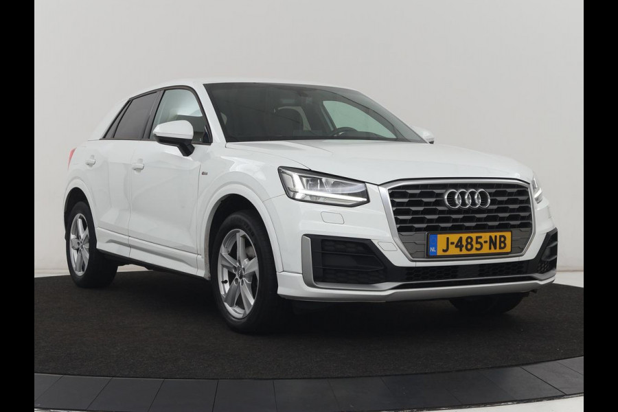 Audi Q2 35 TFSI S Edition | Leder | Automaat | Cruise Control | Navigatie | Trekhaak afneemaar | LED | DAB | Bleutooth