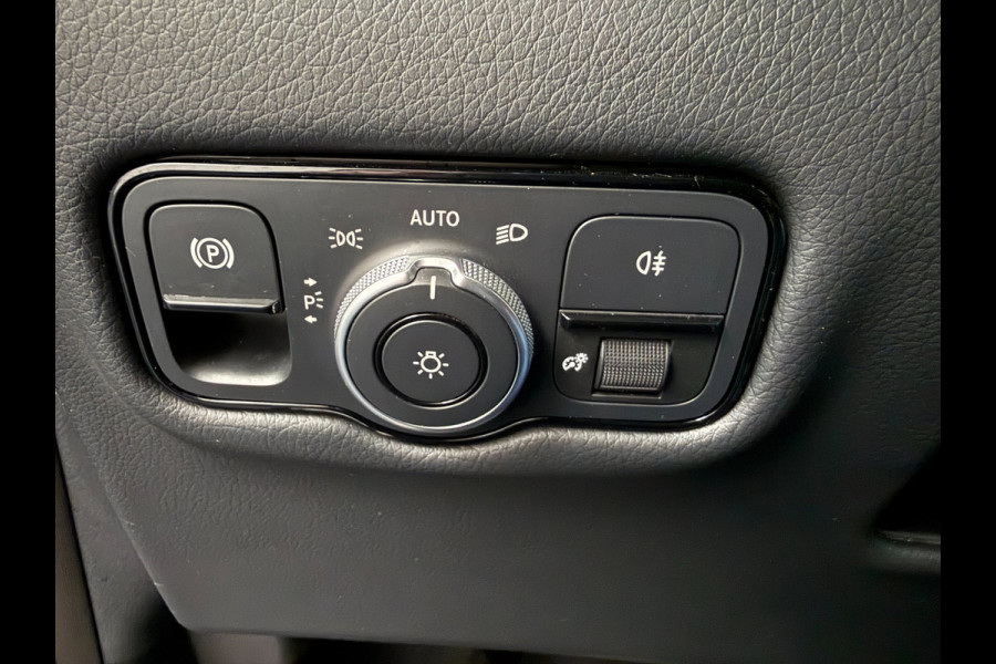 Mercedes-Benz Eqv 300 L2 - 8-pers AMG Facelift - Exterieur pakket - 360 - Elec. deuren - Incl. Garantie