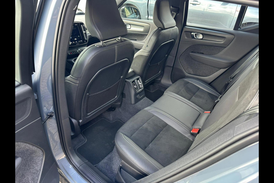Volvo XC40 1.5 T4 Recharge R-Design 1e Eigenaar211PK! Dealer Onderhouden! Nette Auto! Plug in Hybride