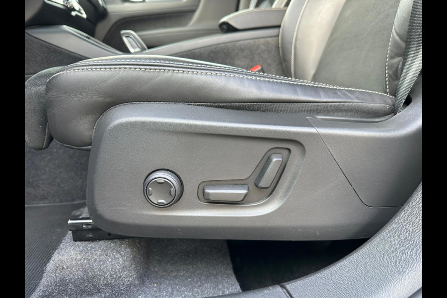 Volvo XC40 1.5 T4 Recharge R-Design 1e Eigenaar211PK! Dealer Onderhouden! Nette Auto! Plug in Hybride