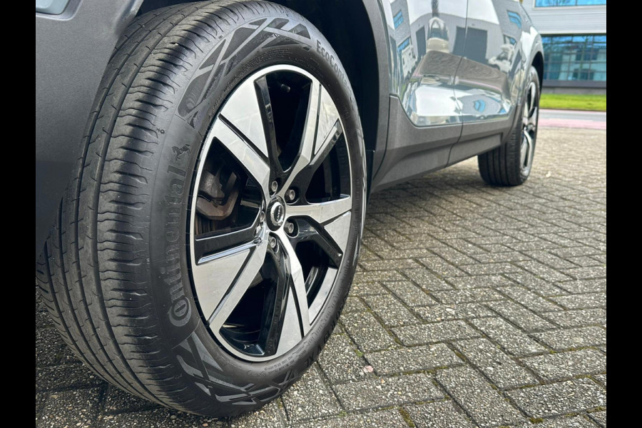Volvo XC40 1.5 T4 Recharge R-Design 1e Eigenaar211PK! Dealer Onderhouden! Nette Auto! Plug in Hybride