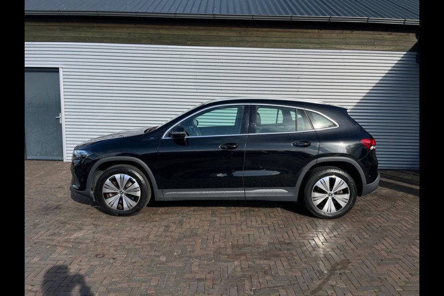 Mercedes-Benz EQA 250 Business Solution Luxury 67 kWh trekhaak