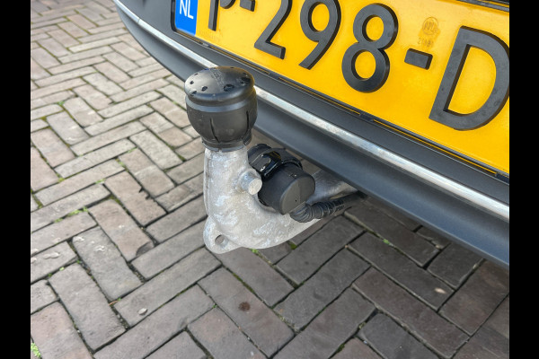 Mercedes-Benz EQA 250 Business Solution Luxury 67 kWh trekhaak