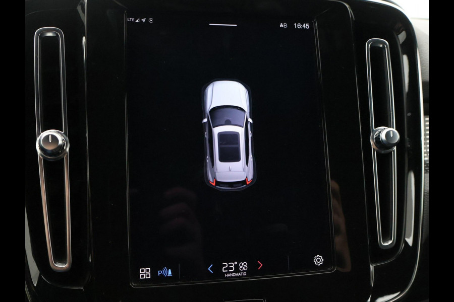 Volvo XC40 RECHARGE P8 408 PK AWD R-DESIGN + 19 INCH | ADAPTIVE CRUISE | APPLE CARPLAY | ANDROID AUTO