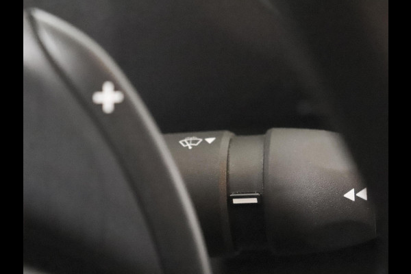 Peugeot Expert 180pk Long L3H1 Premium Dubbele Cabine Automaat 6p | Navigatie | Airco | Bluetooth | LM Velgen | Look pakket | Parkeer sensoren V+A