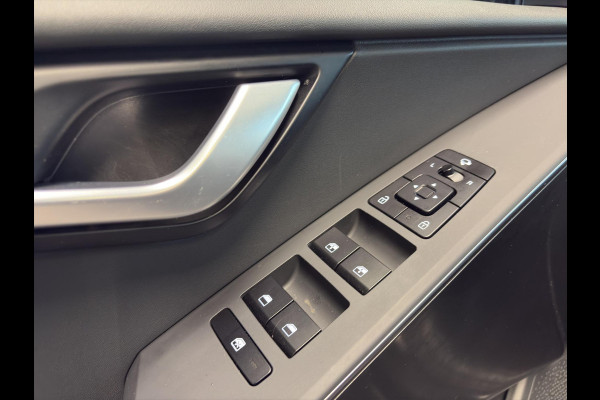 Kia Niro 1.6 GDi Hybrid DynamicLine | Automaat | Camera | Cruise | Sensoren | Apple Carplay & Android Auto | Navi | H-Leder |