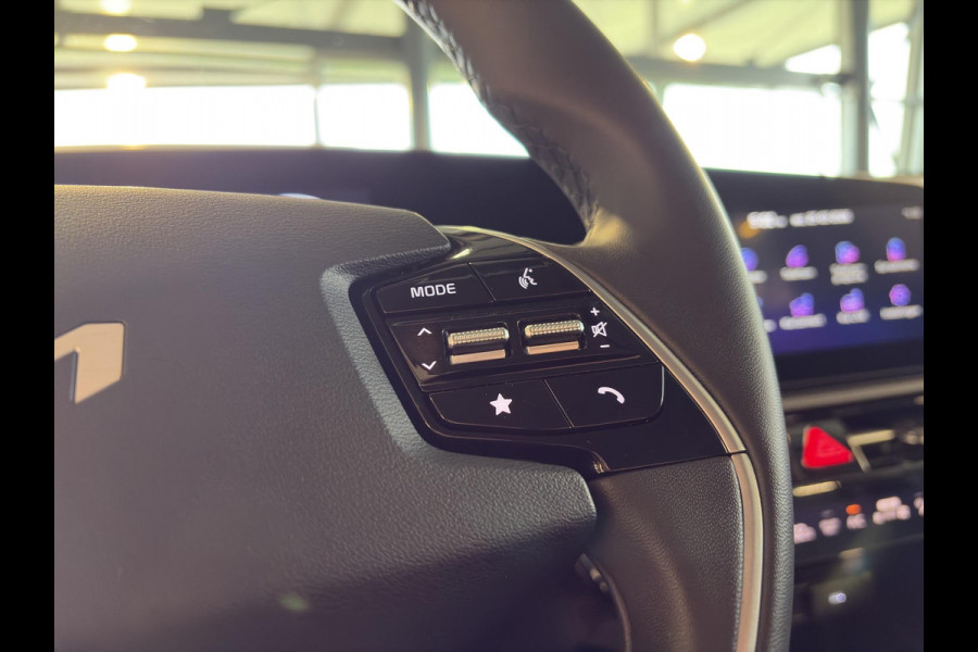 Kia Niro 1.6 GDi Hybrid DynamicLine | Automaat | Camera | Cruise | Sensoren | Apple Carplay & Android Auto | Navi | H-Leder |