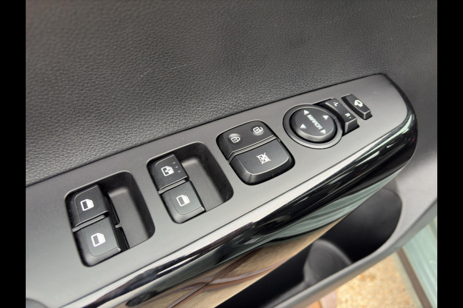 Kia Picanto 1.0 DPI GT-Line Open Dak | LED | Leder | PDC | Navi | Clima | Stoel & Stuurverwarming |