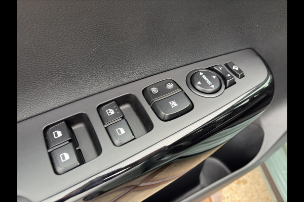 Kia Picanto 1.0 DPI GT-Line Open Dak | LED | Leder | PDC | Navi | Clima | Stoel & Stuurverwarming |