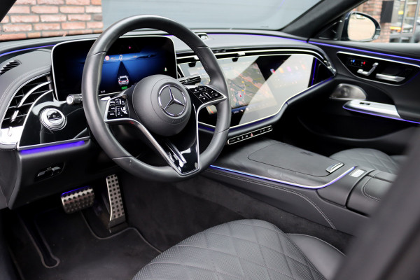 Mercedes-Benz E-Klasse Estate 300 e Exclusive Line Premium | Hyperscreen | Luchtvering | Massage | Stoelventilatie | Burmester | Nappa Leder | Panoramadak | HUD | 3D-Display | Digital Light | Augmented Reality |